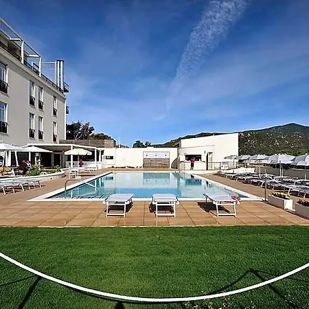 Club Torre Salinas Hotel