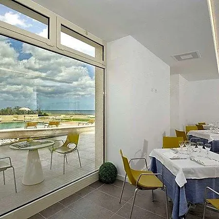 Club Torre Salinas Hotel